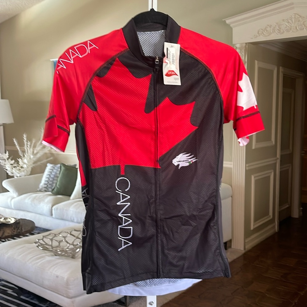 Veneto women cycling jersey size large MSRP 130 NWT